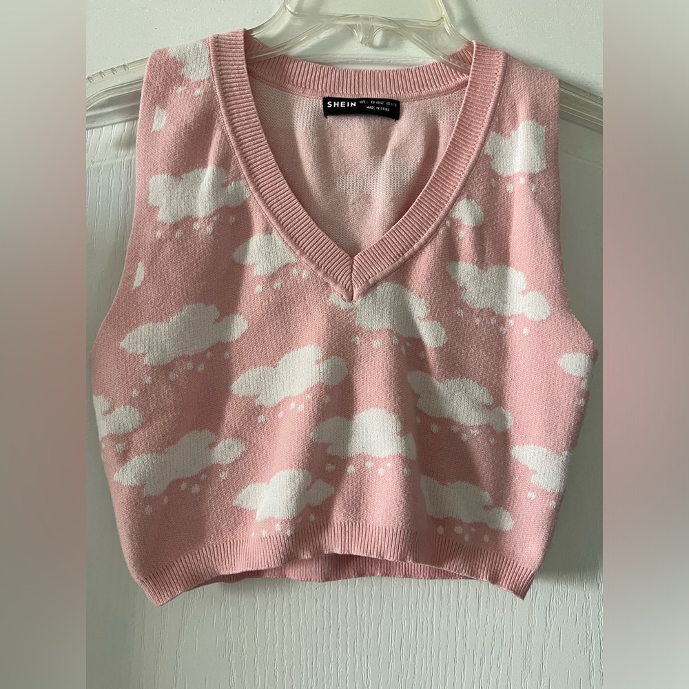 SHEIN Pink and White Sweater Vest